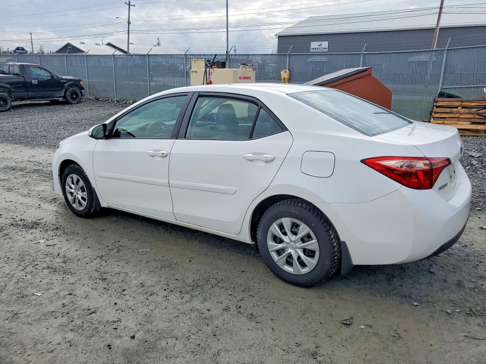 53176866 :رقم المزاد ، 2T1BURHE6JC087332 vin ، 2018 Toyota Corolla مزاد بيع