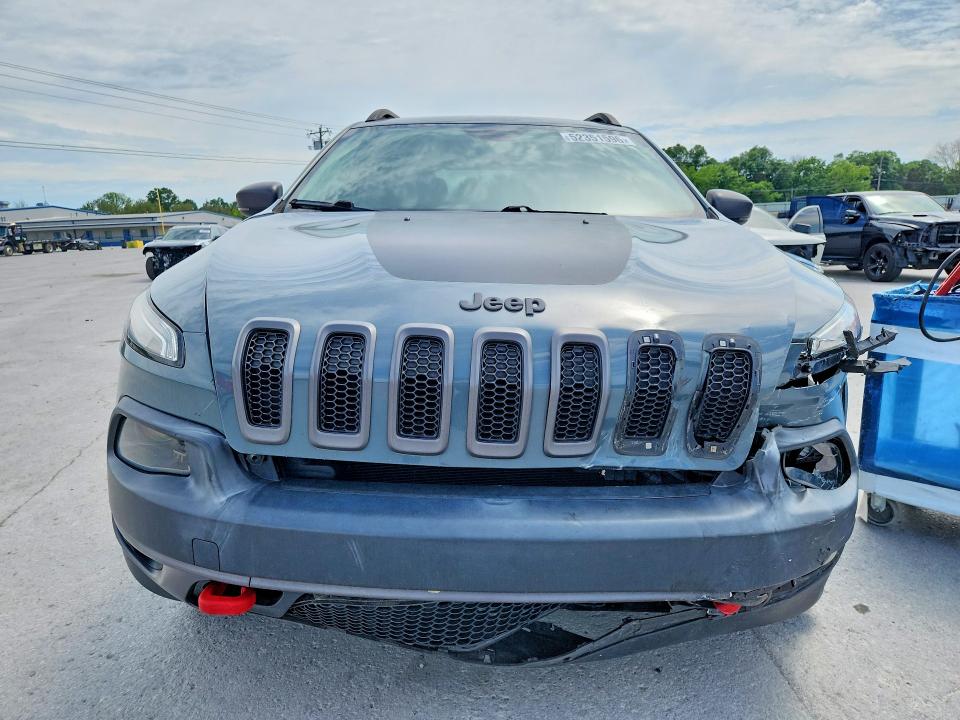 2015 Jeep Cherokee მანქანა იყიდება აუქციონზე, vin: 1C4PJMBS3FW609946, აუქციონის ნომერი: 52351596