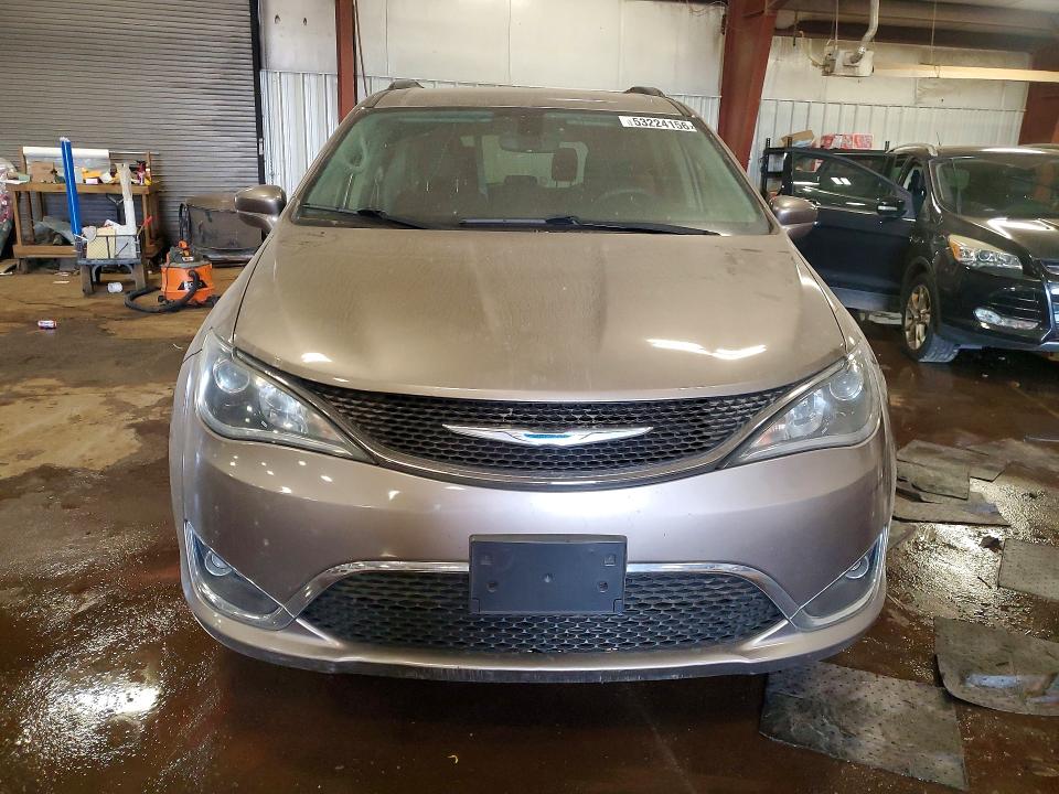 53224156 :رقم المزاد ، 2C4RC1FG1JR182825 vin ، 2018 Chrysler Pacifica مزاد بيع