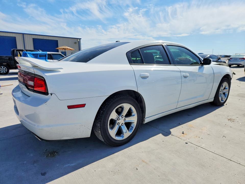 53566356 :رقم المزاد ، 2C3CDXBG0EH211114 vin ، 2014 Dodge Charger مزاد بيع