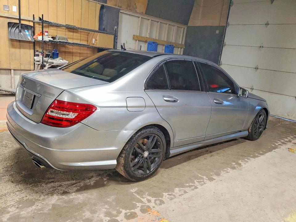 Aukcja sprzedaży 2012 Mercedes-benz C, vin: WDDGF8BB5CF908798, numer aukcji: 53824046
