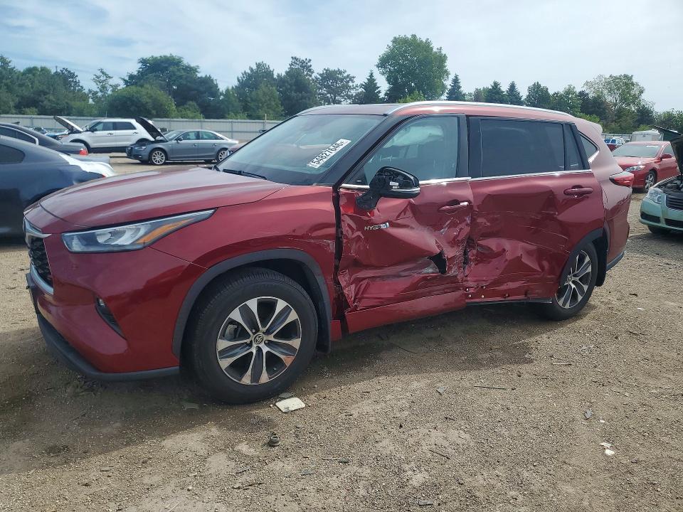 Auction sale of the 2020 Toyota Highlander, vin: 5TDHBRCH7LS507773, lot number: 54827646