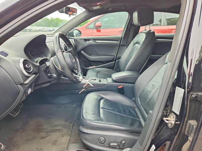 Продажа на аукционе авто 2018 Audi A3, vin: WAUAUGFF6J1045871, номер лота: 54779286