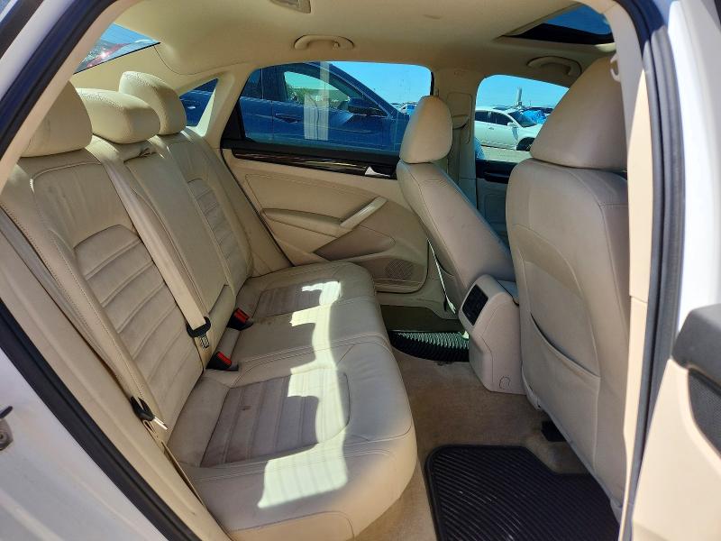 52919836 :رقم المزاد ، 1VWCV7A34FC064790 vin ، 2015 Volkswagen Passat مزاد بيع
