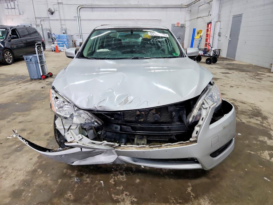 2014 Nissan Sentra მანქანა იყიდება აუქციონზე, vin: 1N4AB7AP1EN855258, აუქციონის ნომერი: 55150316