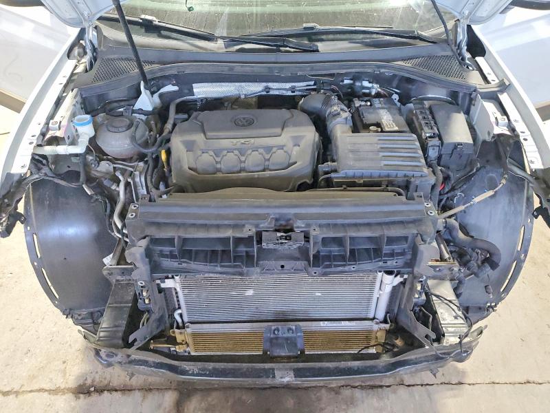 Продажа на аукционе авто 2018 Volkswagen Tiguan, vin: 3VV2B7AX6JM100224, номер лота: 53264536
