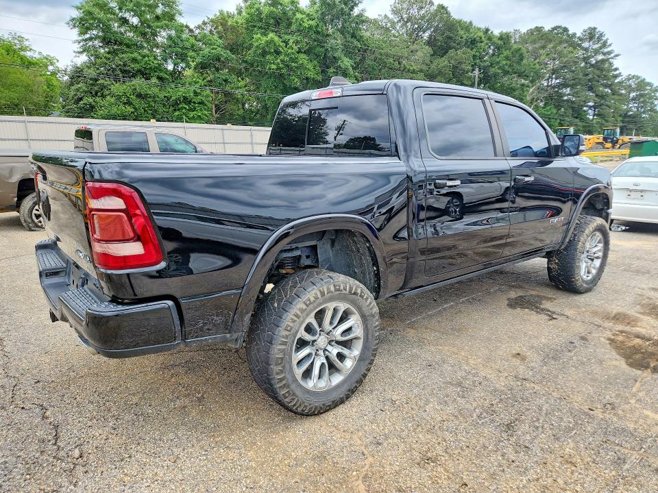 53021096 :رقم المزاد ، 1C6SRFJT9MN644039 vin ، 2021 Ram 1500 مزاد بيع