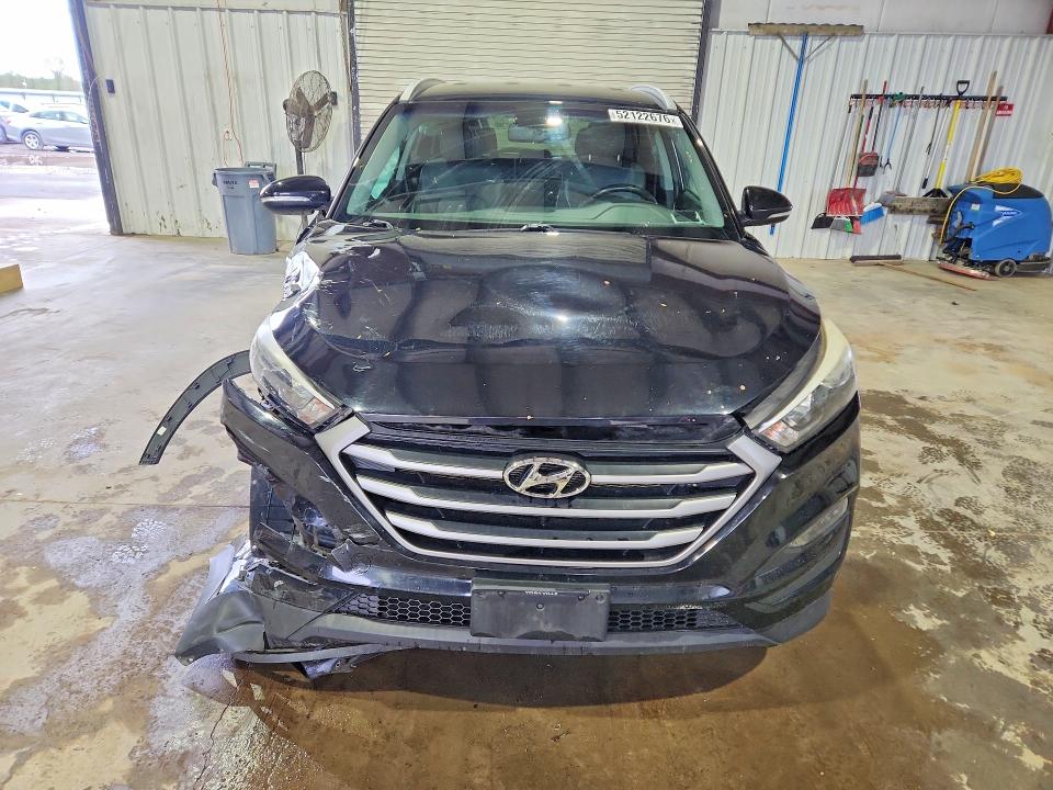 2017 Hyundai Tucson მანქანა იყიდება აუქციონზე, vin: KM8J3CA48HU457895, აუქციონის ნომერი: 52122676