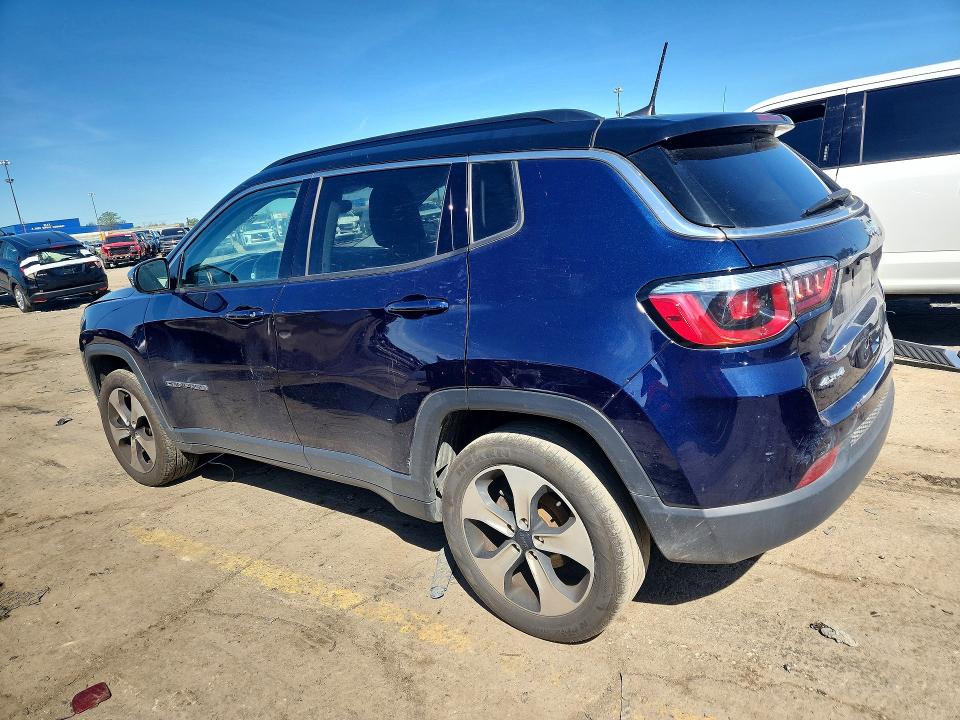 53966966 :رقم المزاد ، 3C4NJDBBXJT361300 vin ، 2018 Jeep Compass مزاد بيع