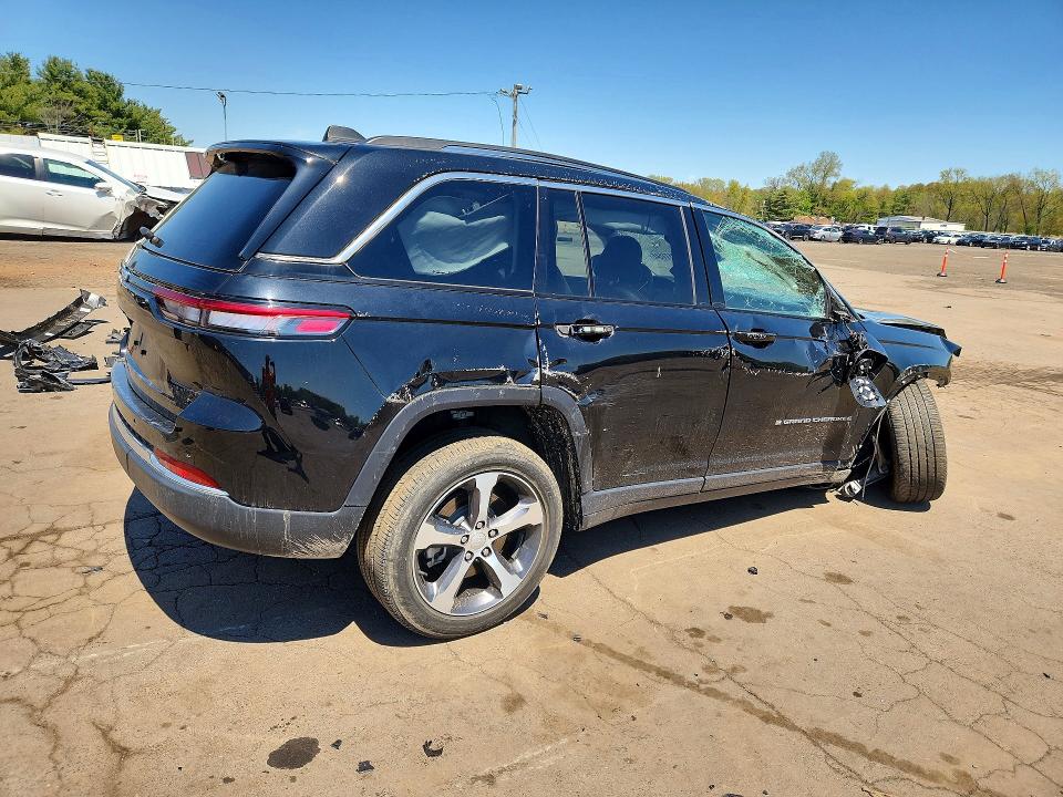 Продаж на аукціоні авто 2023 Jeep Grand Cherokee, vin: 1C4RJYB66PC588953, номер лоту: 52177546