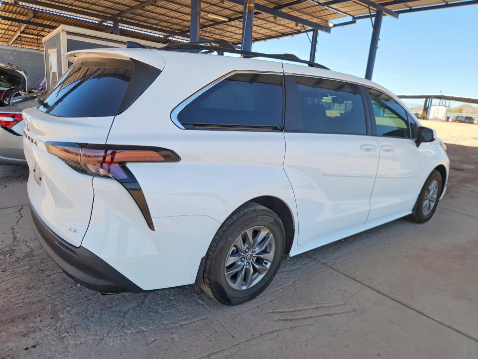 54428066 :رقم المزاد ، 5TDBRKEC7SS287589 vin ، 2025 Toyota Sienna مزاد بيع