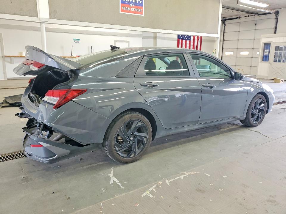 Продаж на аукціоні авто 2026 Hyundai Elantra, vin: KMHLM4DG8TU135705, номер лоту: 53758256