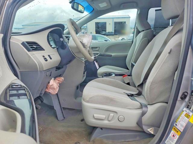 Продажа на аукционе авто 2013 Toyota Sienna, vin: 5TDKK3DC4DS397272, номер лота: 54718196