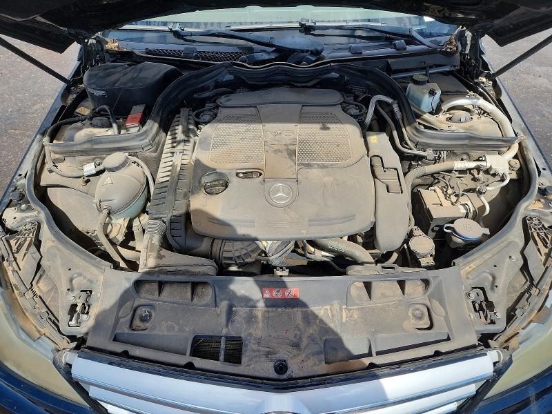 Продажа на аукционе авто 2013 Mercedes-benz C, vin: WDDGF8AB5DR259330, номер лота: 52379516