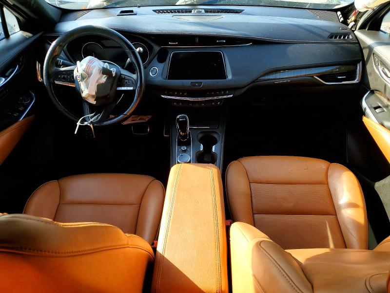 55341756 :رقم المزاد ، 1GYFZER41LF150147 vin ، 2020 Cadillac Xt4 مزاد بيع