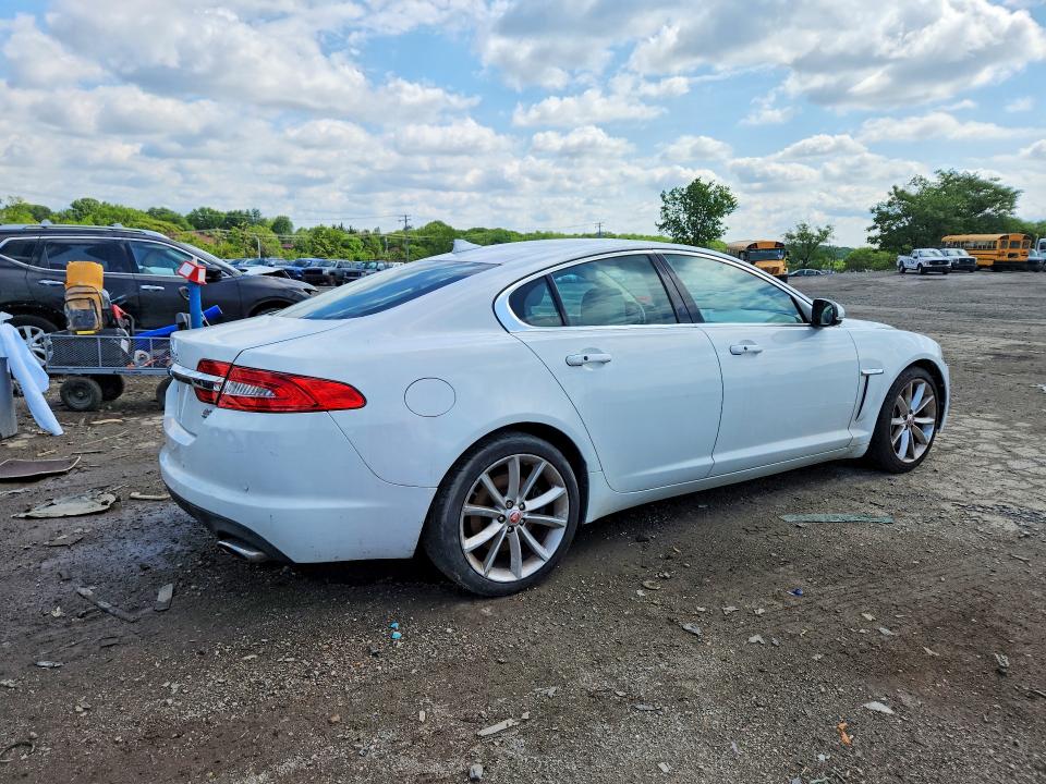 2015 Jaguar Xf მანქანა იყიდება აუქციონზე, vin: SAJWJ0FF2F8U53048, აუქციონის ნომერი: 53473766