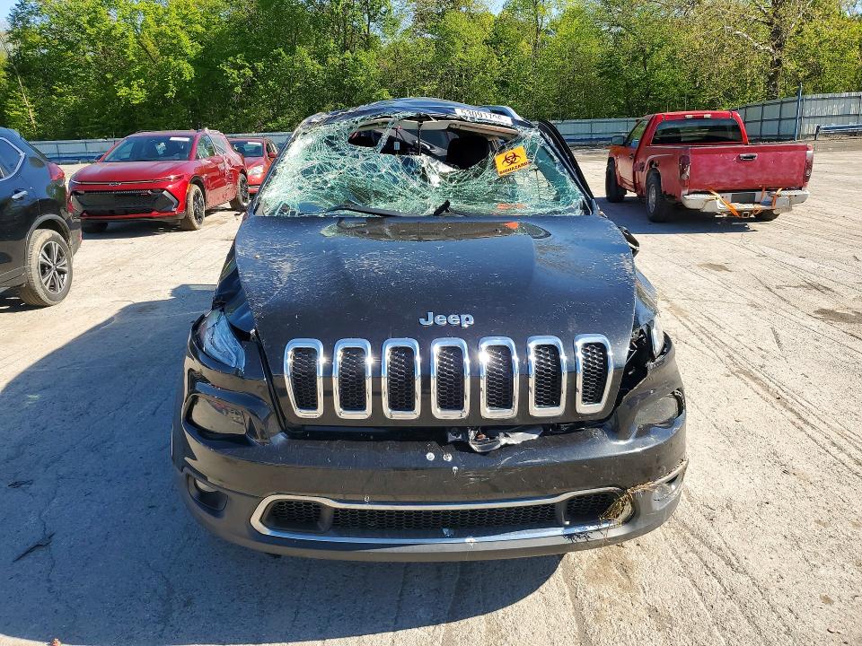 53091706 :رقم المزاد ، 1C4PJMDS0FW667039 vin ، 2015 Jeep Cherokee مزاد بيع
