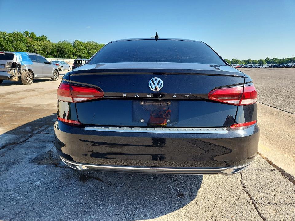 54353116 :رقم المزاد ، 1VWSA7A33MC011177 vin ، 2021 Volkswagen Passat مزاد بيع