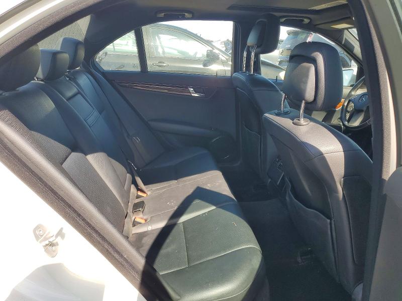 53104096 :رقم المزاد ، WDDGF5EB5BA511680 vin ، 2011 Mercedes-benz C مزاد بيع