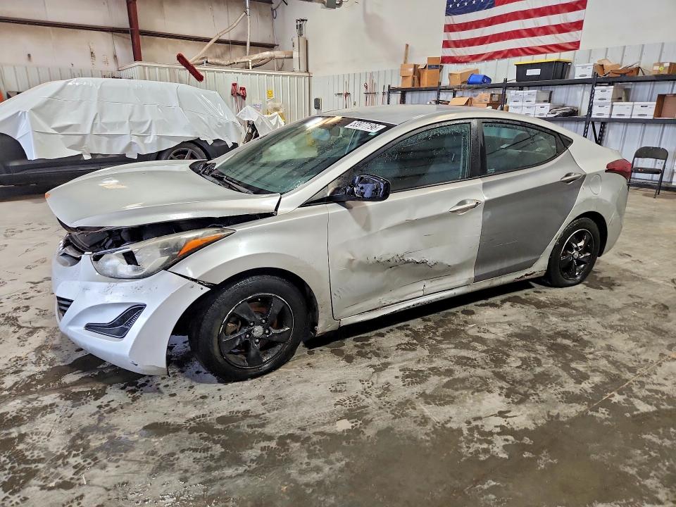 2015 Hyundai Elantra მანქანა იყიდება აუქციონზე, vin: 5NPDH4AE5FH555100, აუქციონის ნომერი: 53977196