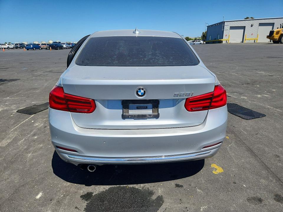 Продажа на аукционе авто 2016 Bmw 328, vin: WBA8E9C58GK647418, номер лота: 53720916