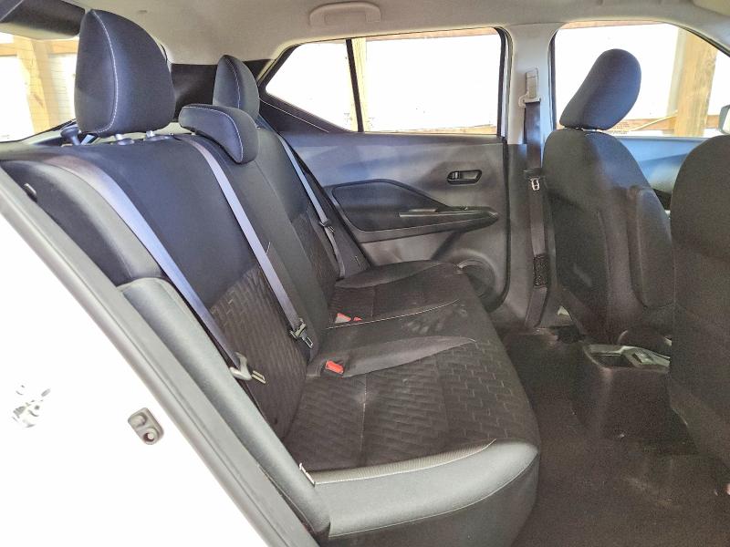 52301356 :رقم المزاد ، 3N1CP5BV5NL506645 vin ، 2022 Nissan Kicks مزاد بيع