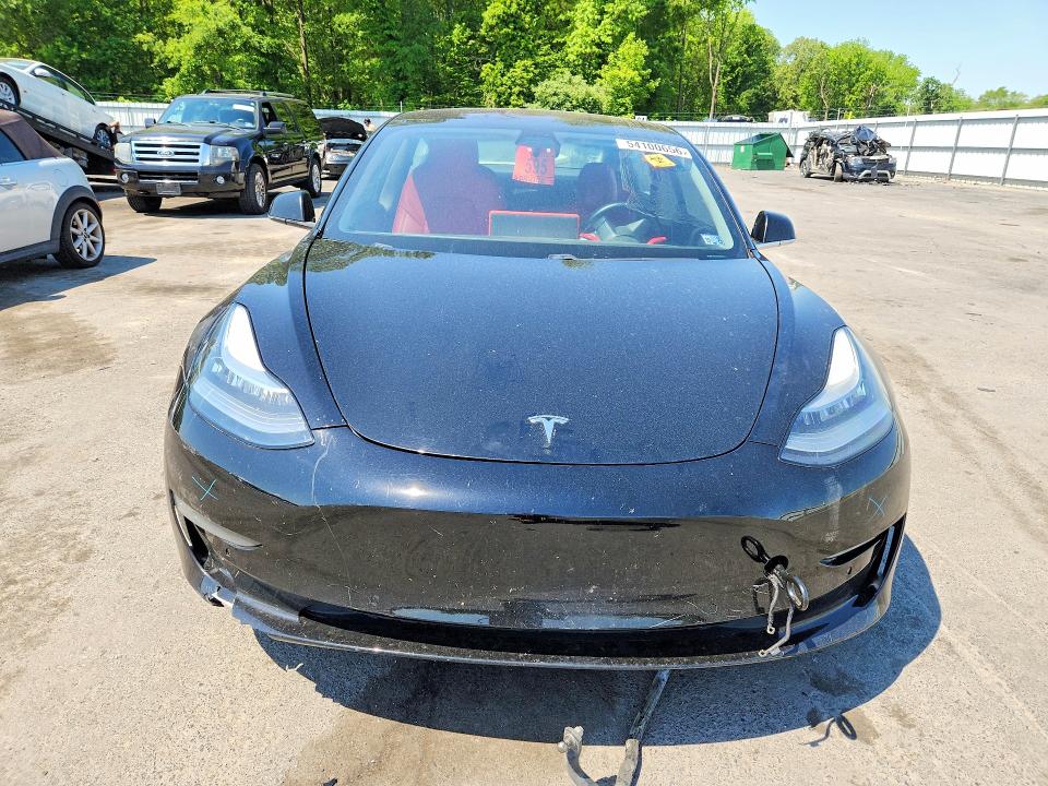 Продажа на аукционе авто 2018 Tesla Model 3, vin: 5YJ3E1EBXJF103413, номер лота: 54100656