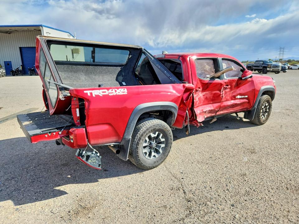 52899886 :رقم المزاد ، 5TFDZ5BN0HX025836 vin ، 2017 Toyota Tacoma مزاد بيع