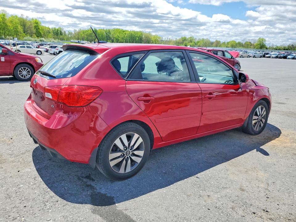 2013 Kia Forte მანქანა იყიდება აუქციონზე, vin: KNAFU5A26D5664174, აუქციონის ნომერი: 53923316