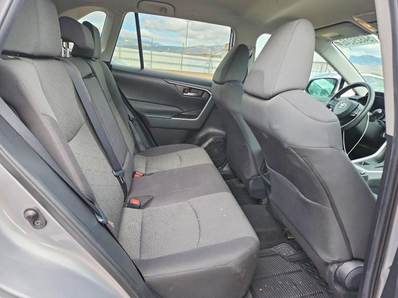 2021 Toyota Rav4 მანქანა იყიდება აუქციონზე, vin: 2T3P1RFV2MC201808, აუქციონის ნომერი: 54829246