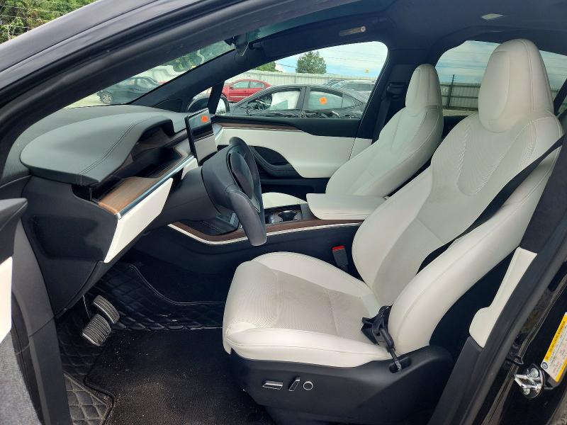 Продажа на аукционе авто 2022 Tesla Model X, vin: 7SAXCBE51NF334944, номер лота: 55048236