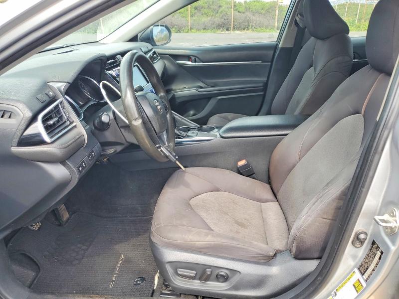52378506 :رقم المزاد ، 4T1B11HKXJU553777 vin ، 2018 Toyota Camry مزاد بيع