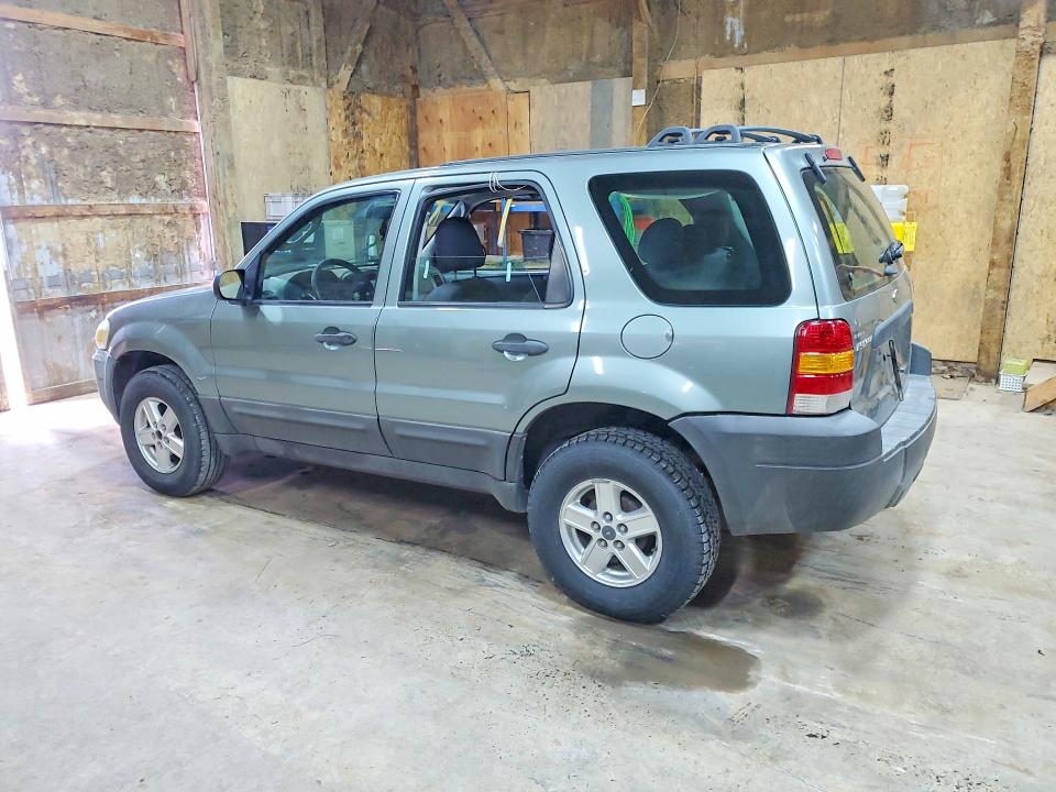 52650826 :رقم المزاد ، 1FMYU02Z67KA12148 vin ، 2007 Ford Escape مزاد بيع