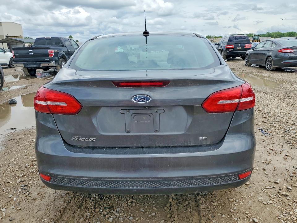 Продажа на аукционе авто 2017 Ford Focus, vin: 1FADP3F22HL296386, номер лота: 55513946