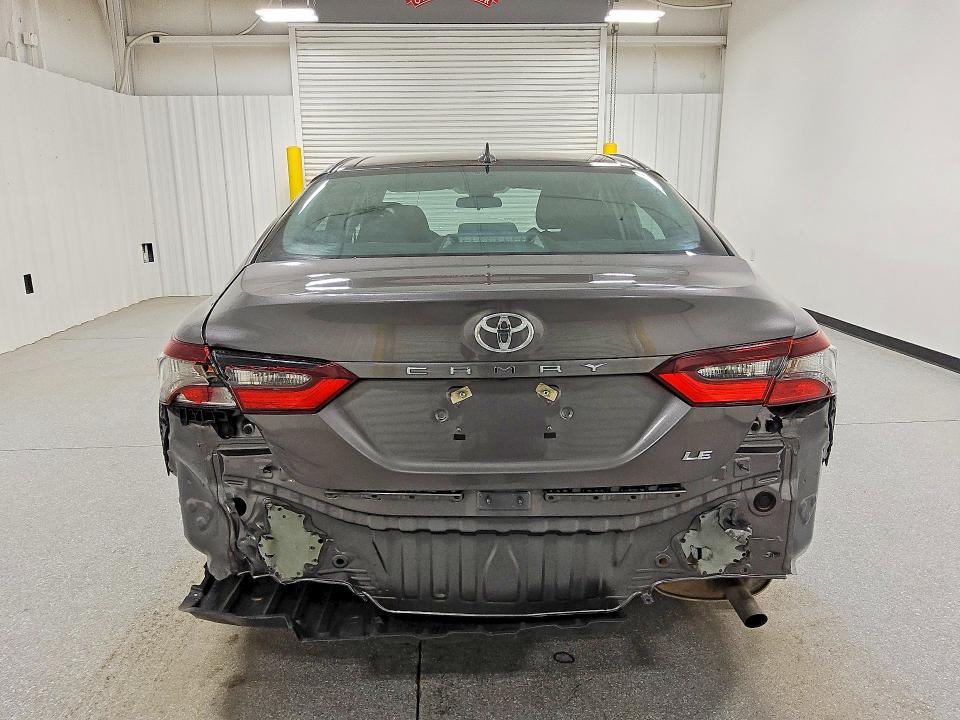 2021 Toyota Camry მანქანა იყიდება აუქციონზე, vin: 4T1C11AK3MU602725, აუქციონის ნომერი: 52183686