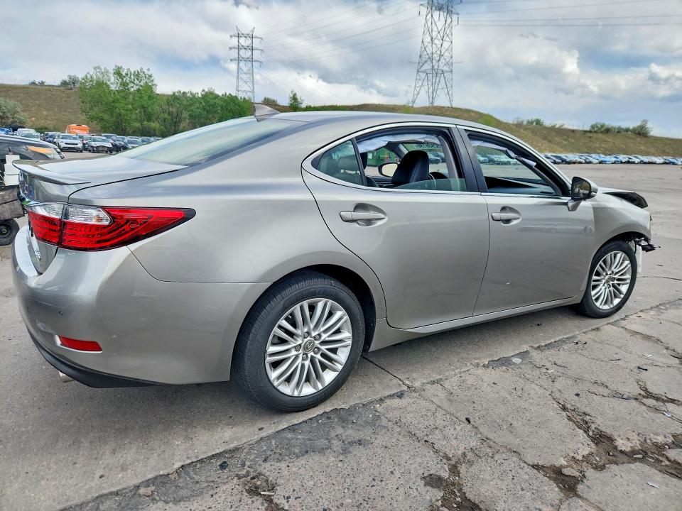 Продажа на аукционе авто 2015 Lexus Es, vin: JTHBK1GG6F2180401, номер лота: 52939196