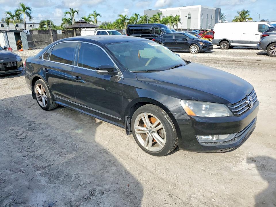 Продажа на аукционе авто 2014 Volkswagen Passat, vin: 1VWCT7A37EC052539, номер лота: 54720166