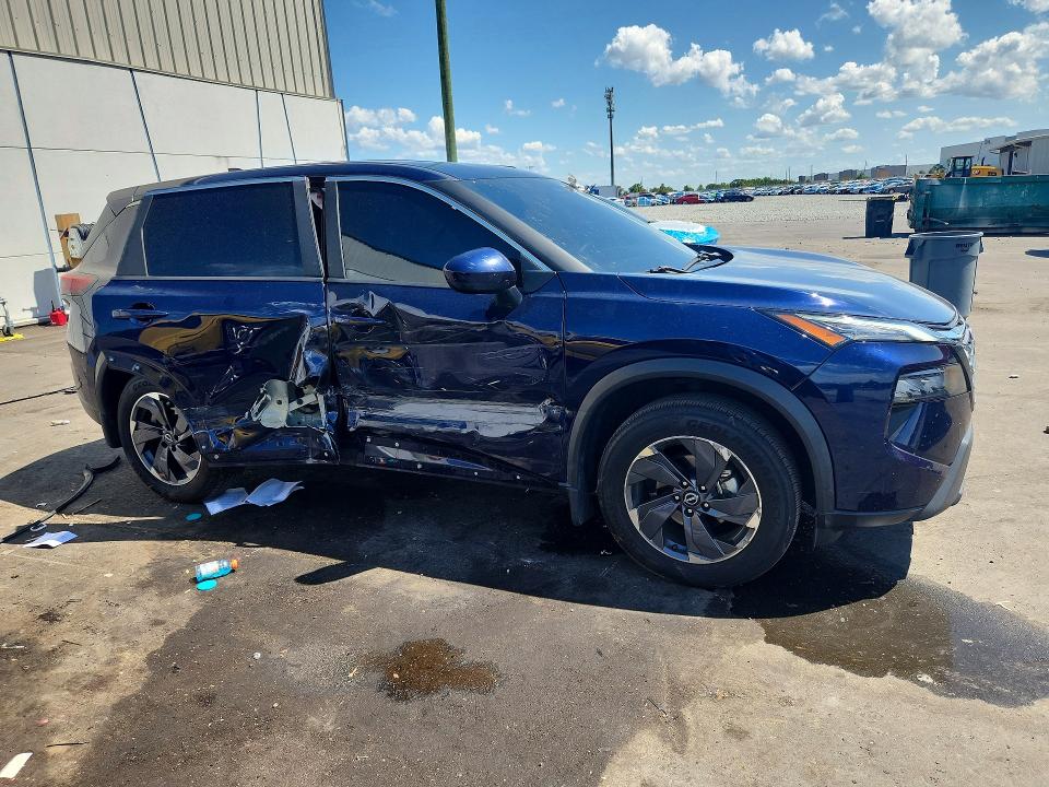 Продажа на аукционе авто 2024 Nissan Rogue, vin: 5N1BT3BA0RC756054, номер лота: 54814116
