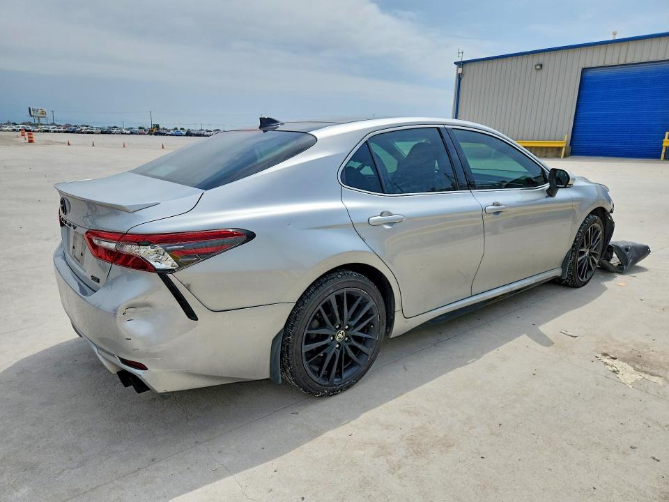 Aukcja sprzedaży 2021 Toyota Camry, vin: 4T1K61AK0MU418131, numer aukcji: 52872786