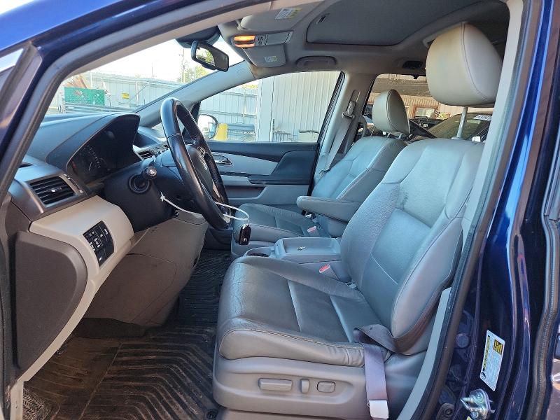 52738116 :رقم المزاد ، 5FNRL5H61FB102003 vin ، 2015 Honda Odyssey مزاد بيع