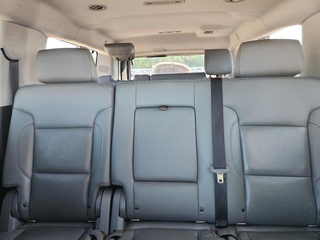 Продаж на аукціоні авто 2018 Chevrolet Suburban, vin: 1GNSKHKC7JR146375, номер лоту: 53284756