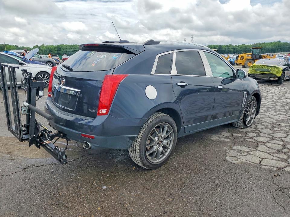 2016 Cadillac Srx მანქანა იყიდება აუქციონზე, vin: 3GYFNDE31GS563206, აუქციონის ნომერი: 52511036