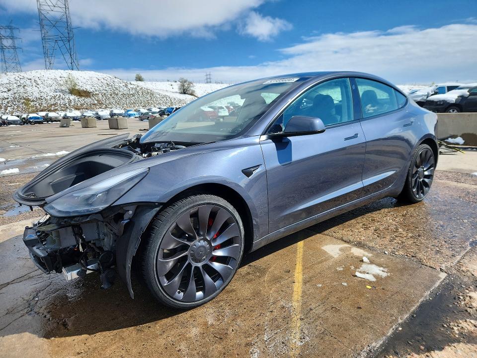 Продажа на аукционе авто 2023 Tesla Model 3, vin: 5YJ3E1EC2PF636941, номер лота: 52585686