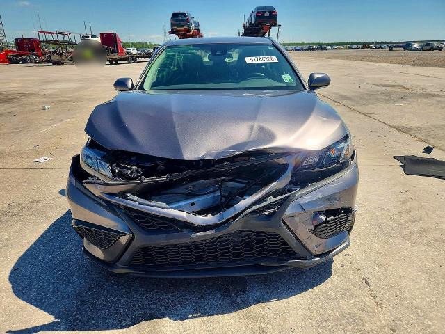 51784206 :رقم المزاد ، 4T1T11AKXPU763061 vin ، 2023 Toyota Camry مزاد بيع