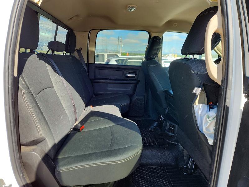 54622526 :رقم المزاد ، 3C6UR5HJ3KG539106 vin ، 2019 Ram 2500 مزاد بيع
