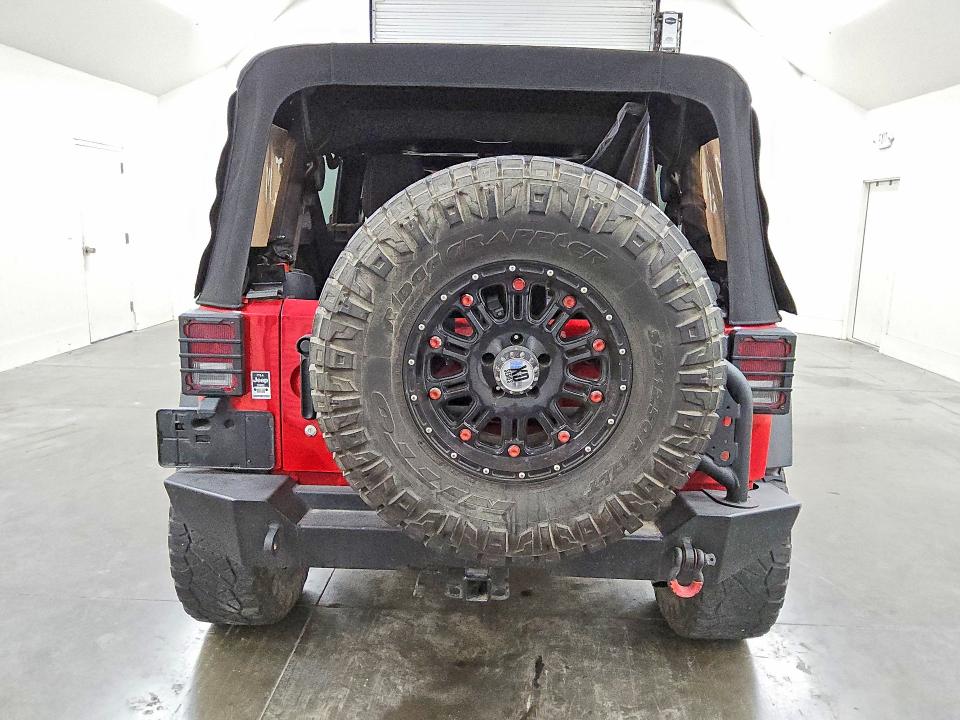2014 Jeep Wrangler Unlimited მანქანა იყიდება აუქციონზე, vin: 1C4HJWFG8EL118357, აუქციონის ნომერი: 52704396