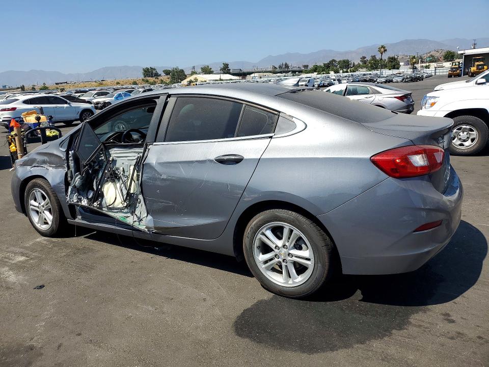 2018 Chevrolet Cruze მანქანა იყიდება აუქციონზე, vin: 1G1BE5SM1J7186771, აუქციონის ნომერი: 54615846