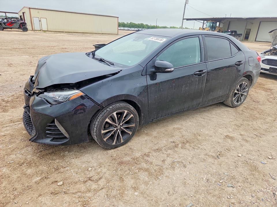 52730416 :رقم المزاد ، 5YFBURHEXJP809238 vin ، 2018 Toyota Corolla مزاد بيع