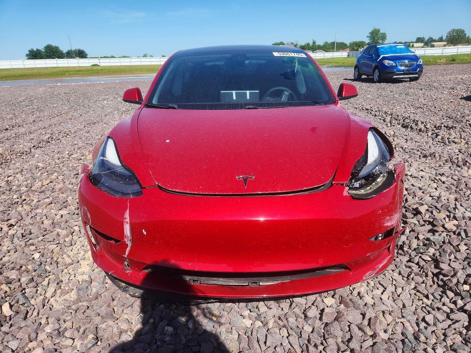 53061746 :رقم المزاد ، 5YJ3E1ECXMF050807 vin ، 2021 Tesla Model 3 مزاد بيع