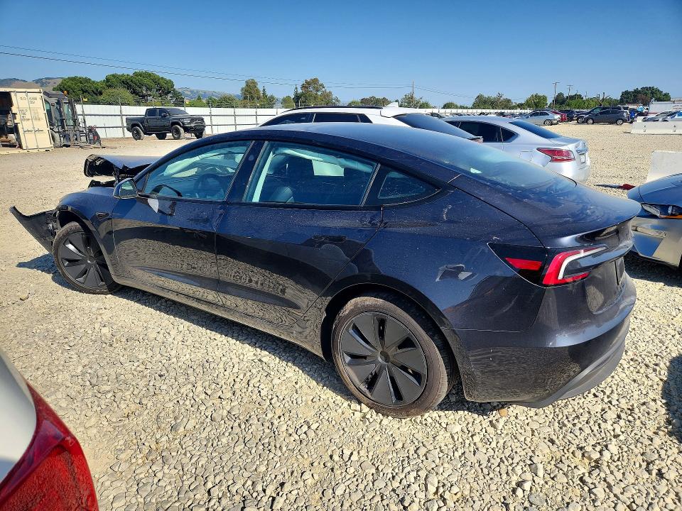 52900906 :رقم المزاد ، 5YJ3E1EBXTF123647 vin ، 2026 Tesla Model 3 مزاد بيع